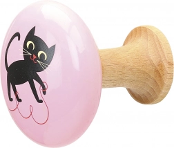 Porte-manteaux en bois avec un chat et un ornement rouge