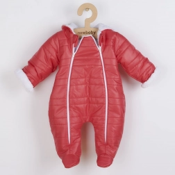 Combinaison d’hiver pour bébé avec capuche et petites oreilles NEW BABY Pumi red raspberry