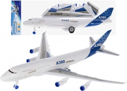 avion avec lumière et son