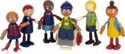 Figurines en bois famille avec fauteuil roulant
