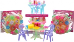 Tablette en plastique avec accessoires et petites chaises pour enfants