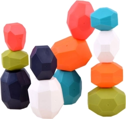 Pierres de construction pour l'équilibre et la construction de pyramides