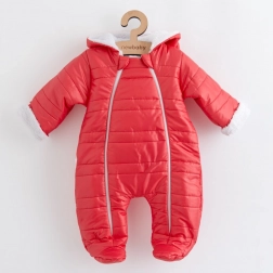 Combinaison d’hiver pour bébé avec capuche et petites oreilles NEW BABY Pumi framboise rouge