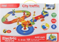 Piste lumineuse avec petite voiture à piles