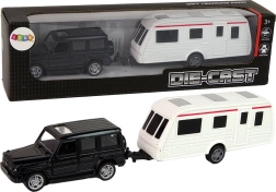 Modèle de SUV avec remorque de camping