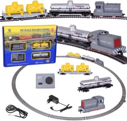 circuit de train électrique avec unité de commande – train de fret avec citernes H0