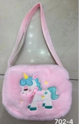 Sac à main en peluche 18 × 13 cm