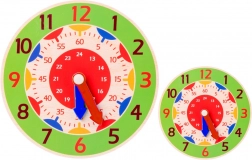 Horloge éducative en bois vert