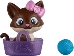 Barbie chaton dans le panier