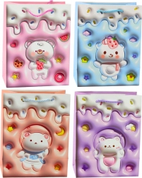 Sac cadeau en papier avec ourson, couleurs pastel 23 × 18 × 10,5 cm