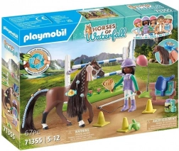 Playmobil Horses Waterfall : Zoé et Blaze avec obstacles 71355