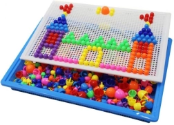 Mosaïque colorée avec 296 champignons