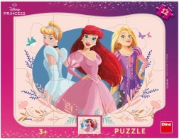 Puzzle princesse 12 pièces sur planche
