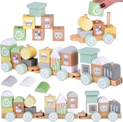 Petit train en bois avec wagons et éléments de construction