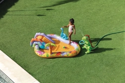 Aire de jeux aquatique gonflable pour enfants avec toboggan et fontaine INTEX dinosaure