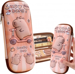 Trousse scolaire compacte Capybara en trottinette 23 cm