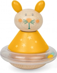 Petit lapin qui se balance