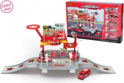Caserne de pompiers avec voitures et hélicoptère – emballage tchèque