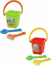 Set de sable avec seau, pelle et râteau