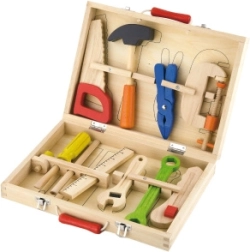 Set d’outils en bois dans une valisette pour enfants