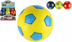 Petit ballon de football en mousse