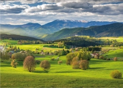 Puzzle Printemps au-dessus de Povrazník 3000 pièces