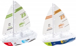 Bateau de course à piles