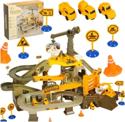 Piste de voiture à plusieurs niveaux avec thème de construction