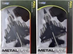 Avion en métal à rétrofriction avec piles