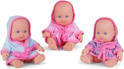 Adorable bébé en peignoir coloré