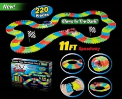 Circuit lumineux dans l’obscurité + petite voiture à LED 220 pièces