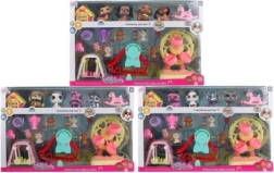 Set d’animaux avec maisonnette et aire de jeu