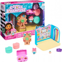 GABBY’S DOLLHOUSE chambre créative avec manège et figurine Tekturzạtko