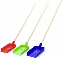 pelle en plastique avec manche en bois wader-polesie