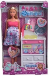 Poupée Steffi attend des jumeaux