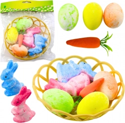 Décoration de Pâques dans un panier avec lapins, œufs et carottes 6 pcs