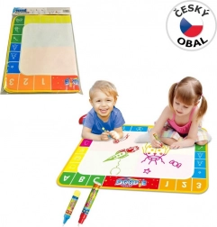 Peinture magique à l’eau avec lettres et chiffres