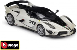 Bburago Ferrari FXX-K EVO N°70 modèle noir et blanc 1:18