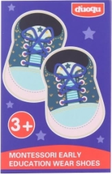 Petites chaussures en bois à lacer pour enfants