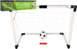 But de football avec ballon et pompe