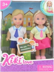 Poupée avec petit personnage pour enfants