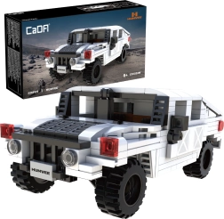 CaDA Humvee, voiture tout-terrain blanche en briques de construction