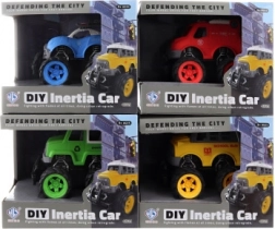 Voiture à visser avec grandes roues à inertie