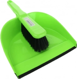 Œuf de Pâques en bois à pois