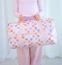 A Little Lovely Company sac de voyage enfant cœurs
