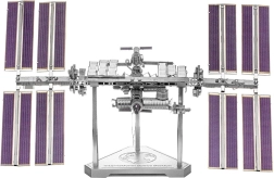 METAL EARTH puzzle 3D Station spatiale internationale (ICONX)