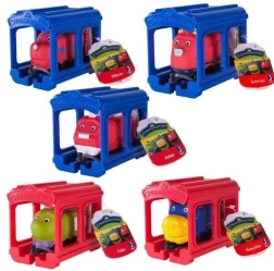 Petit train avec garage STACYJKOWO pour les tout-petits