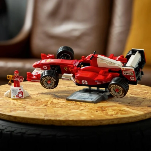 Minifigurine de Michael Schumacher avec podium