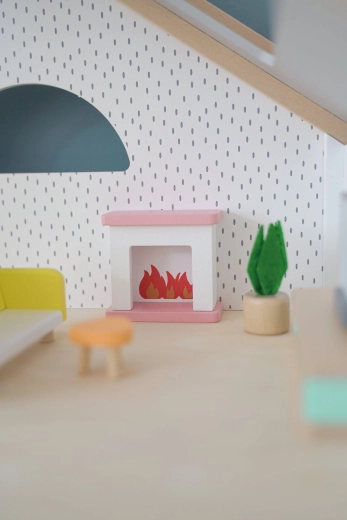 Cheminée comme détail élégant de l’intérieur