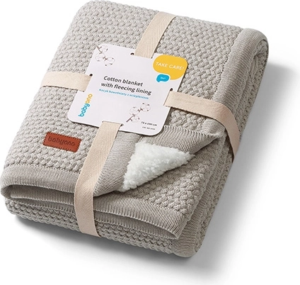 Couverture universelle pour lit, poussette et siège-auto
